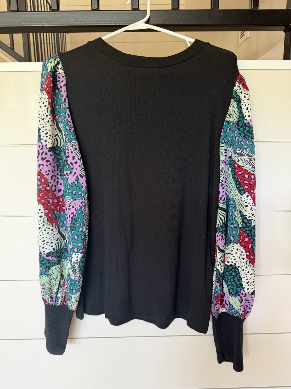 JODIFL Black Knit Top with Multicolor Printed Puff Sleeves